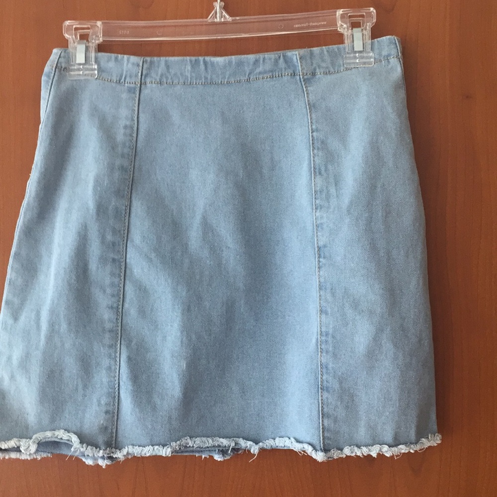 (Forever 21) light wash denim skirt